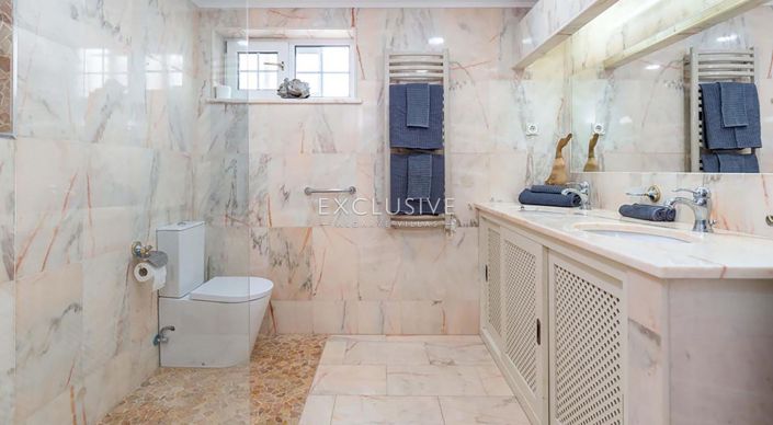 Image No.20-Villa de 6 chambres à vendre à Lagoa