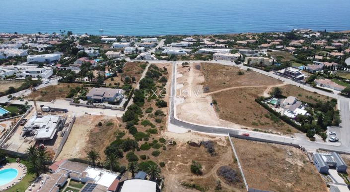 Image No.12-Terrain de 4 chambres à vendre à Luz