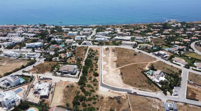 Image No.26-Terrain de 4 chambres à vendre à Luz