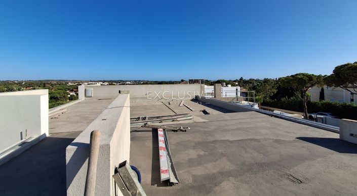 Image No.5-4 Bed Villa for sale
