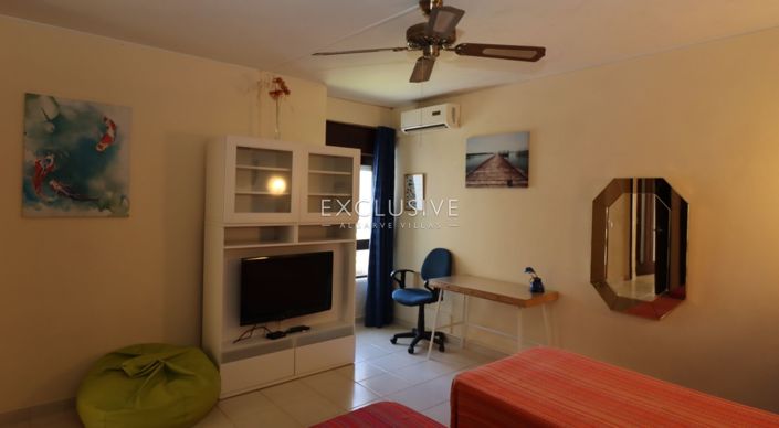 Image No.12-3 Bed Apartment for sale