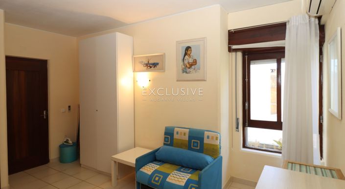 Image No.18-3 Bed Apartment for sale