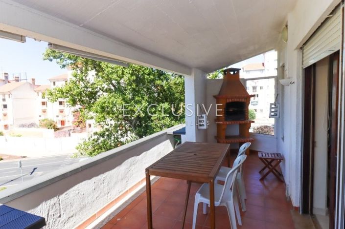 Image No.24-3 Bed Apartment for sale