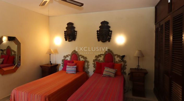 Image No.9-3 Bed Apartment for sale