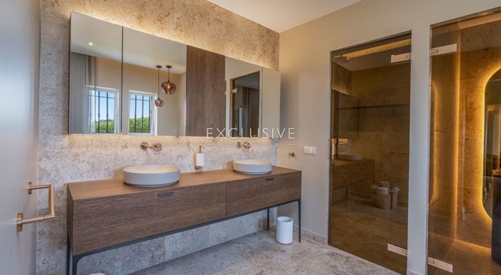 Image No.19-Villa de 4 chambres à vendre à Luz