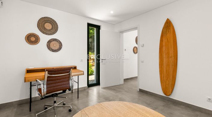 Image No.19-4 Bed Villa for sale