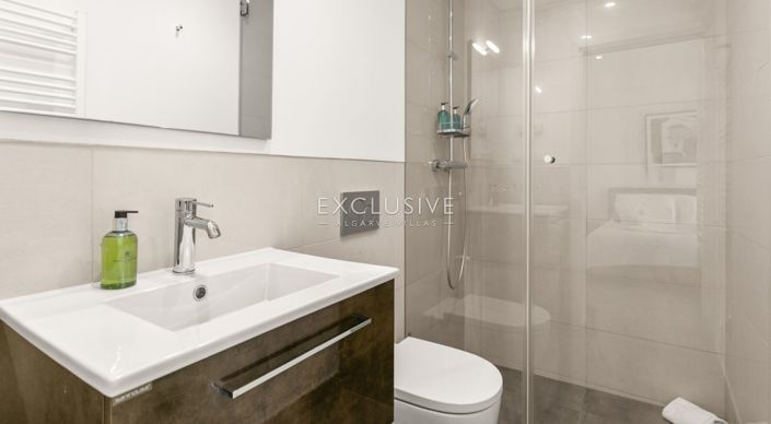 Image No.19-4 Bed Villa for sale