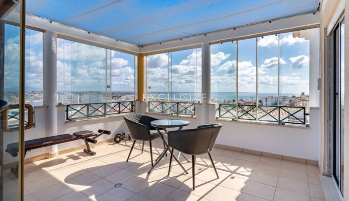 Image No.18-4 Bed Apartment for sale