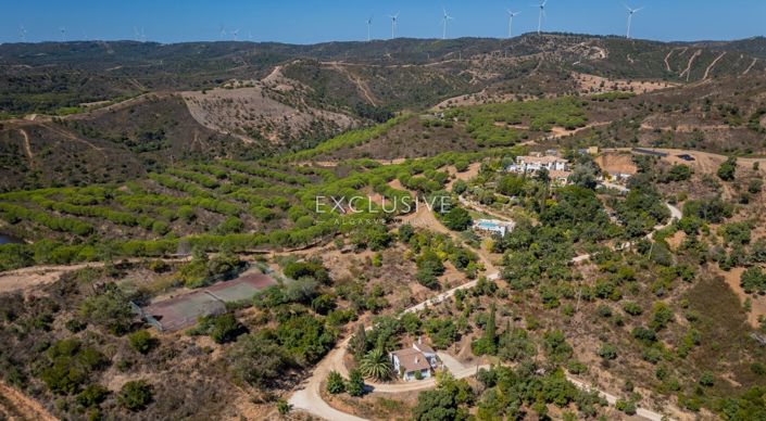 Image No.10-6 Bed Villa for sale