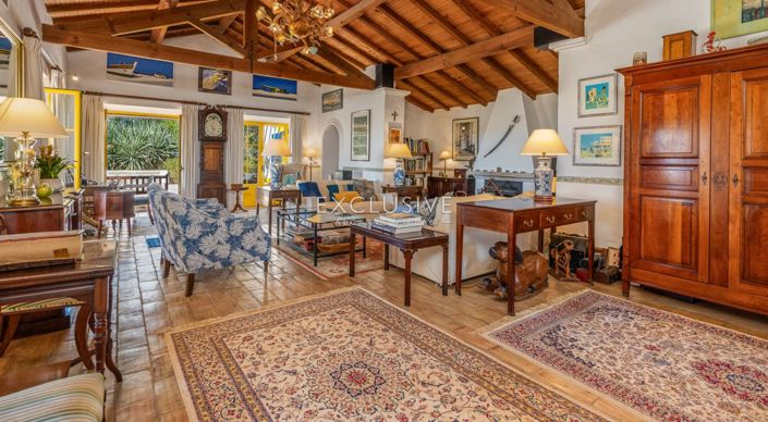 Image No.15-6 Bed Villa for sale