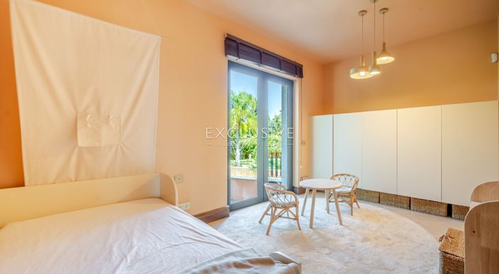 Image No.17-5 Bed Villa for sale