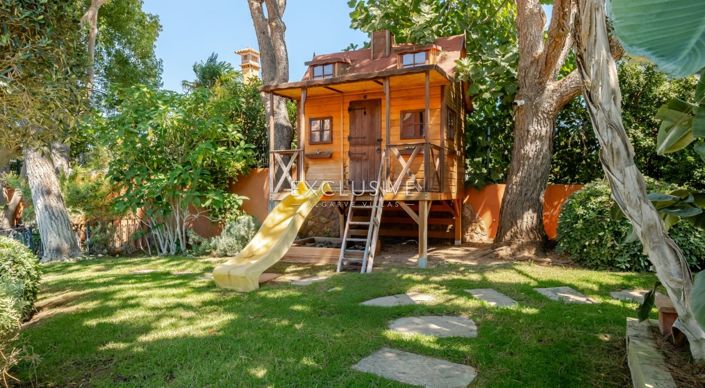 Image No.81-5 Bed Villa for sale