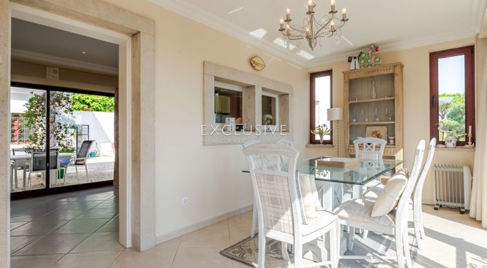 Image No.19-6 Bed Villa for sale