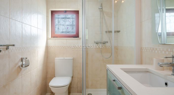 Image No.54-6 Bed Villa for sale