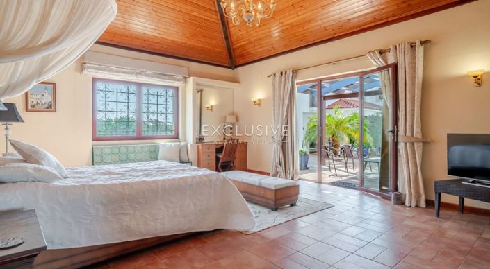 Image No.7-6 Bed Villa for sale