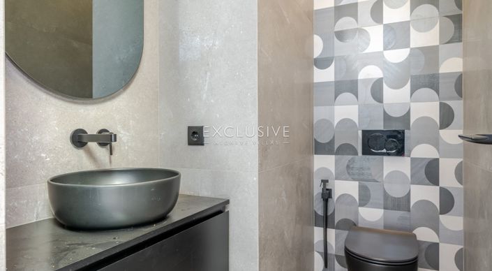 Image No.11-4 Bed Villa for sale