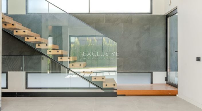 Image No.17-4 Bed Villa for sale