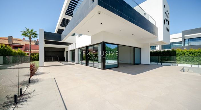 Image No.23-4 Bed Villa for sale