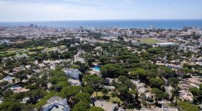 Image No.22-3 Bed Apartment for sale