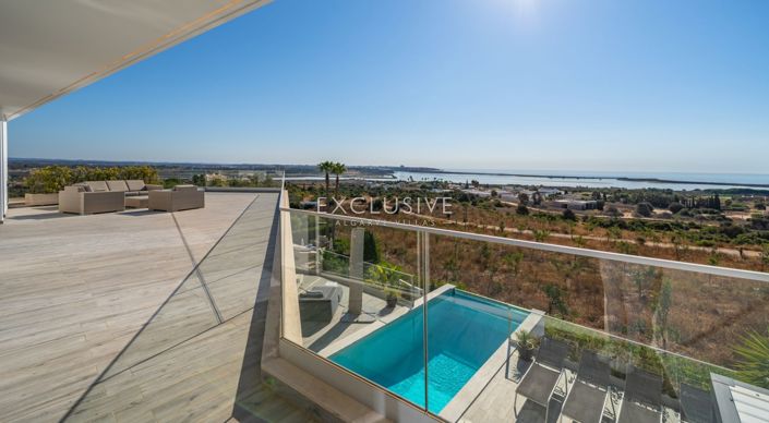 Image No.23-Villa de 4 chambres à vendre à Lagos