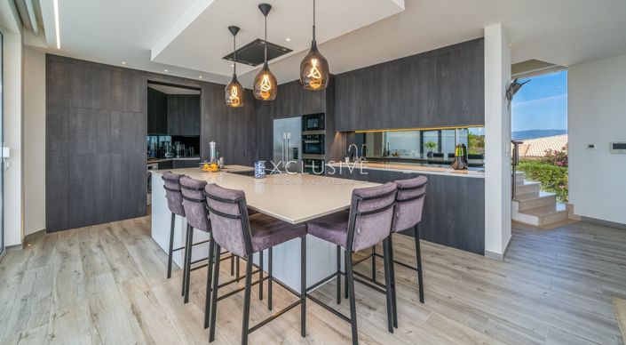 Image No.4-Villa de 4 chambres à vendre à Lagos