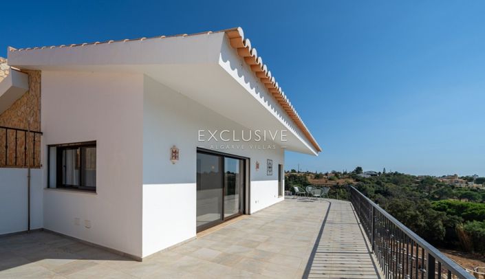 Image No.10-3 Bed Villa for sale