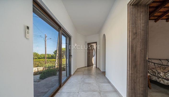 Image No.20-3 Bed Villa for sale