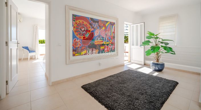 Image No.17-4 Bed Villa for sale