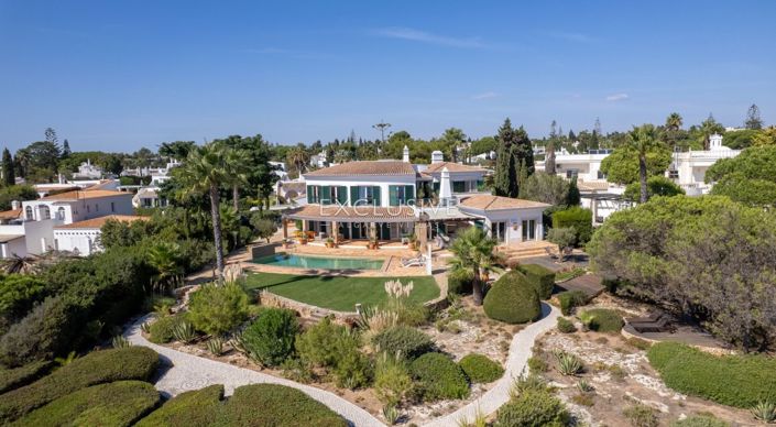 Image No.1-3 Bed Villa for sale