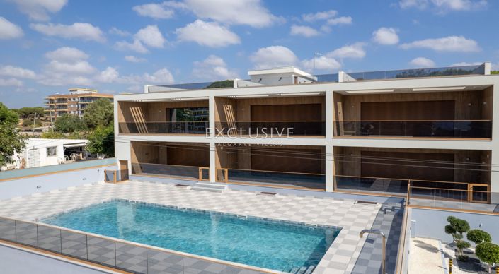 Image No.23-2 Bed Apartment for sale