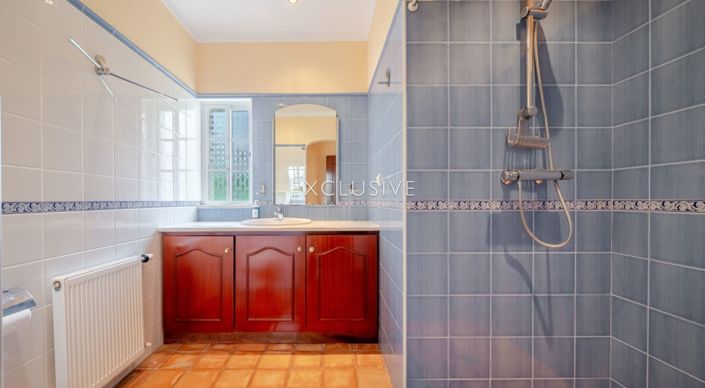 Image No.20-3 Bed Villa for sale