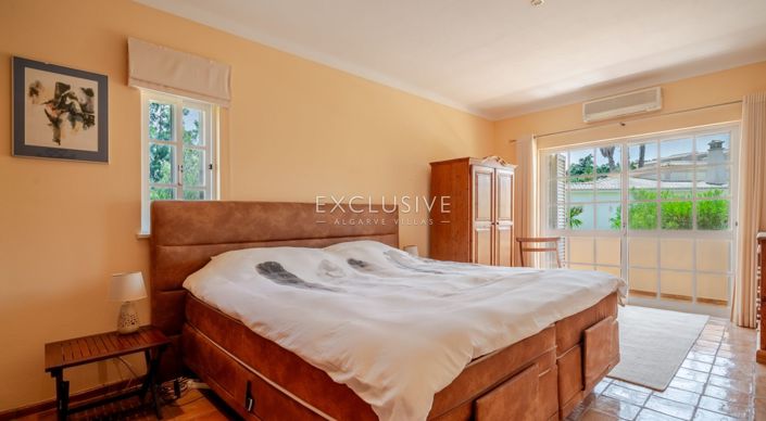 Image No.25-3 Bed Villa for sale