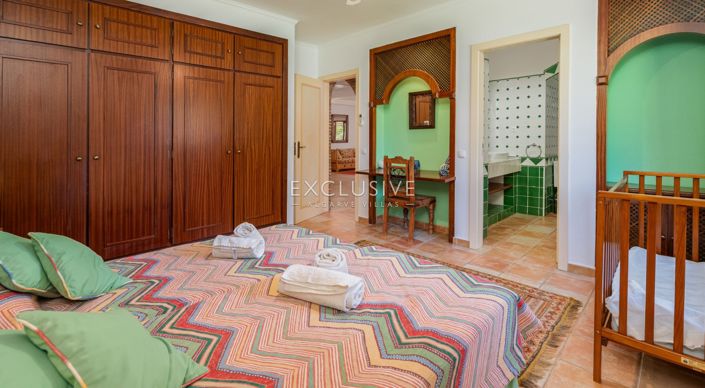 Image No.23-7 Bed Villa for sale