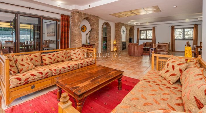 Image No.26-7 Bed Villa for sale