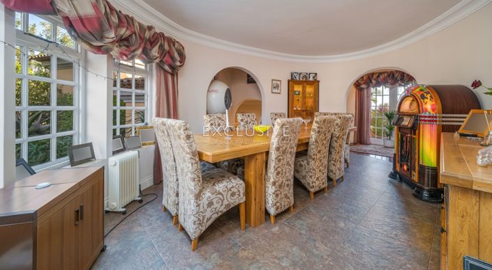 Image No.12-6 Bed Villa for sale