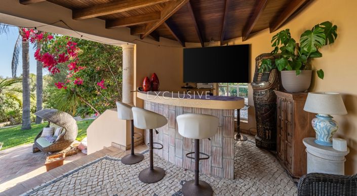 Image No.17-6 Bed Villa for sale