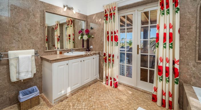 Image No.33-6 Bed Villa for sale