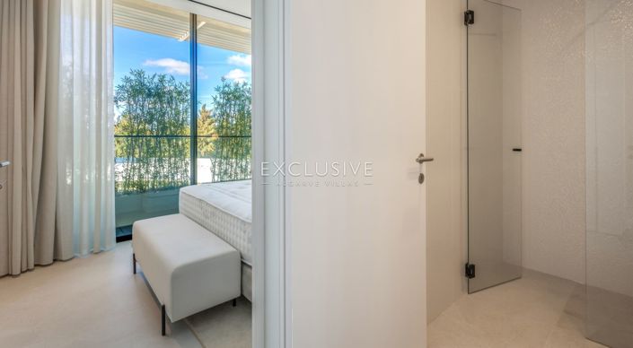 Image No.20-3 Bed Apartment for sale