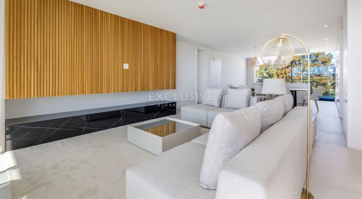 Image No.8-3 Bed Apartment for sale