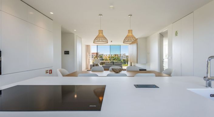 Image No.12-3 Bed Apartment for sale