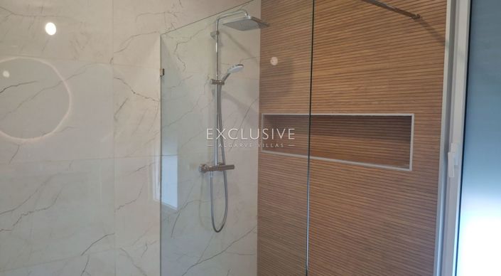 Image No.23-4 Bed Villa for sale