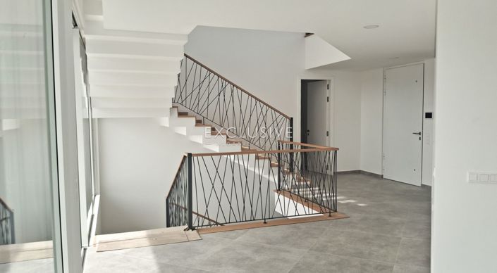 Image No.28-4 Bed Villa for sale