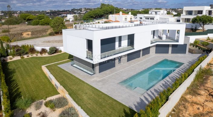 Image No.29-4 Bed Villa for sale