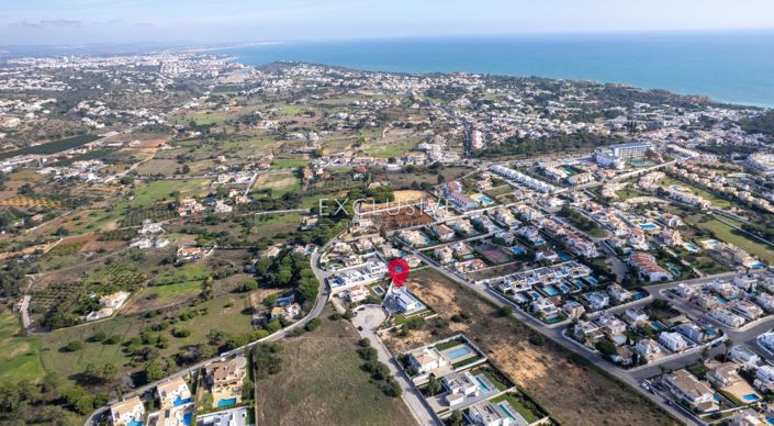 Image No.31-4 Bed Villa for sale