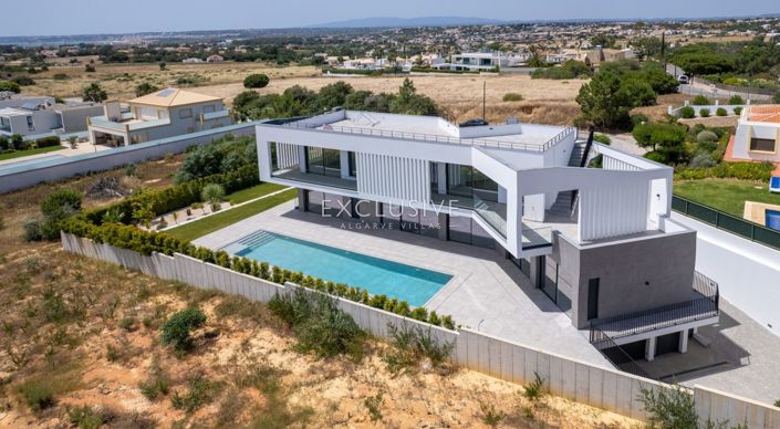 Image No.5-4 Bed Villa for sale