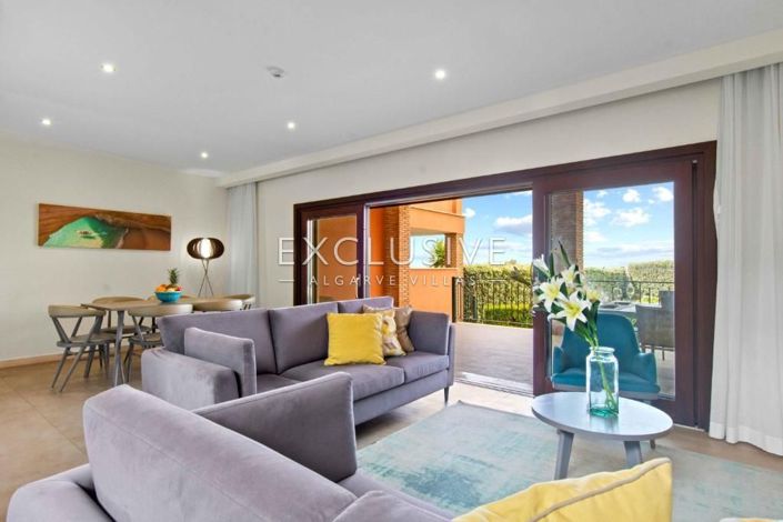 Image No.2-3 Bed Townhouse for sale