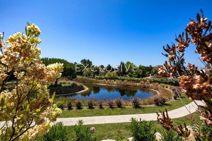 Image No.24-3 Bed Townhouse for sale