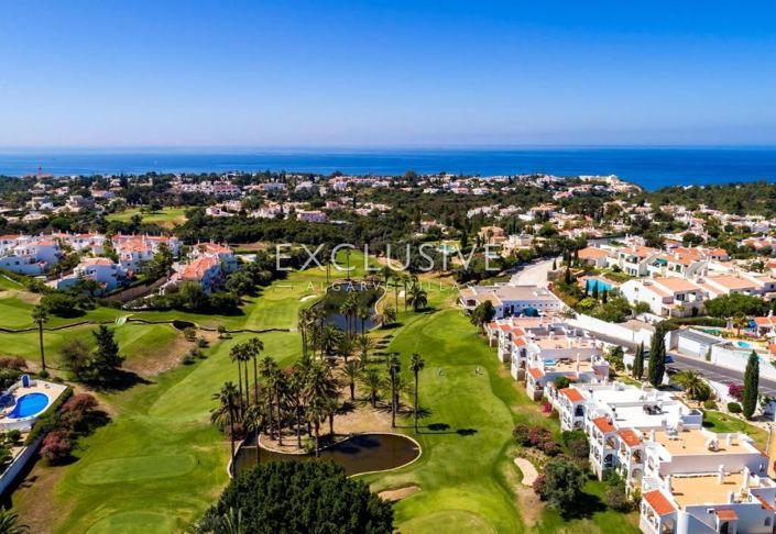 Image No.27-3 Bed Townhouse for sale