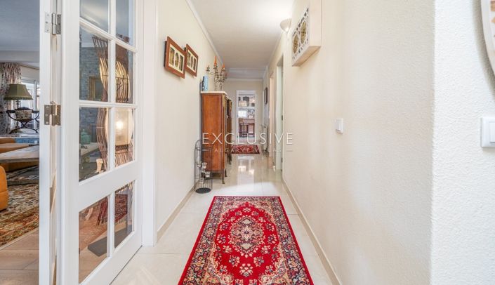 Image No.19-3 Bed Villa for sale