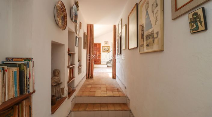 Image No.13-4 Bed Villa for sale